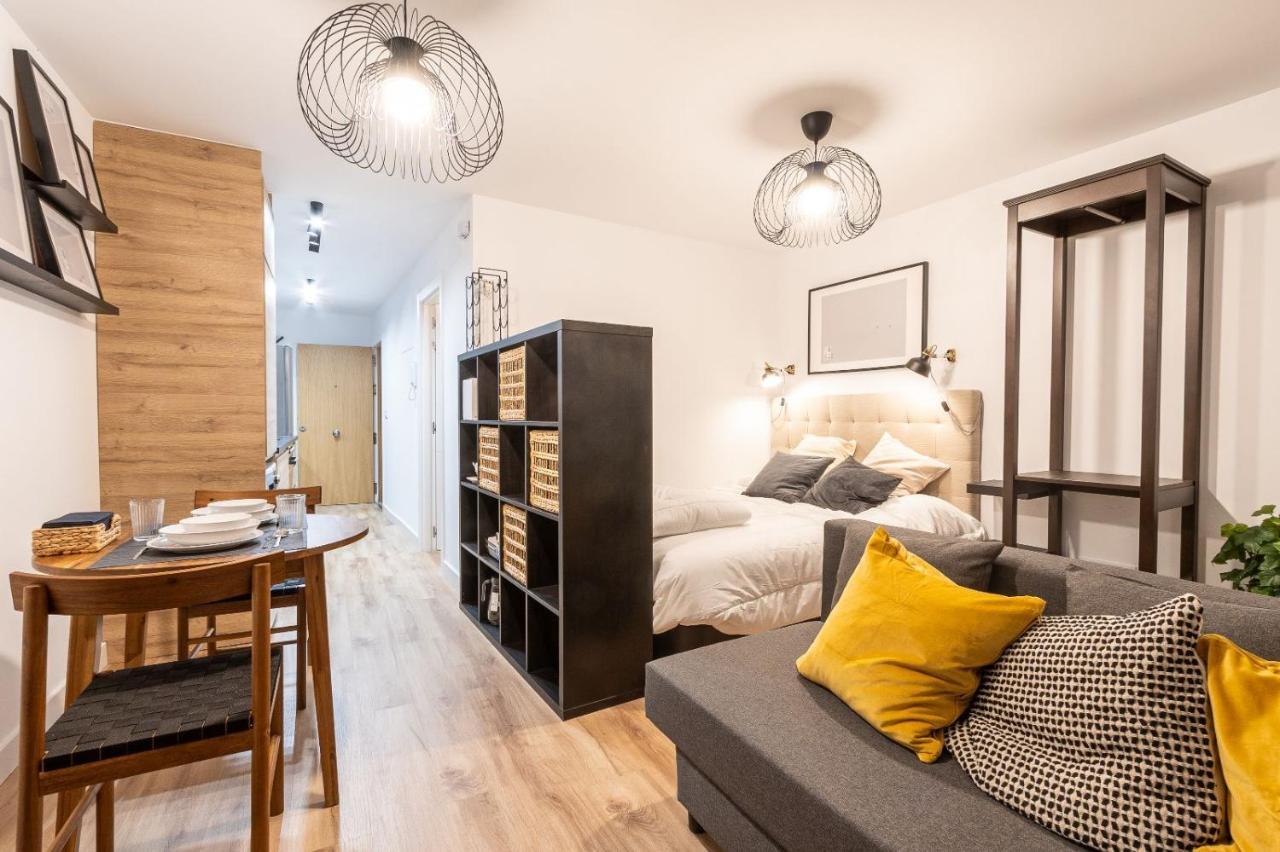 Maior 5 Apartamentos Verín Eksteriør billede